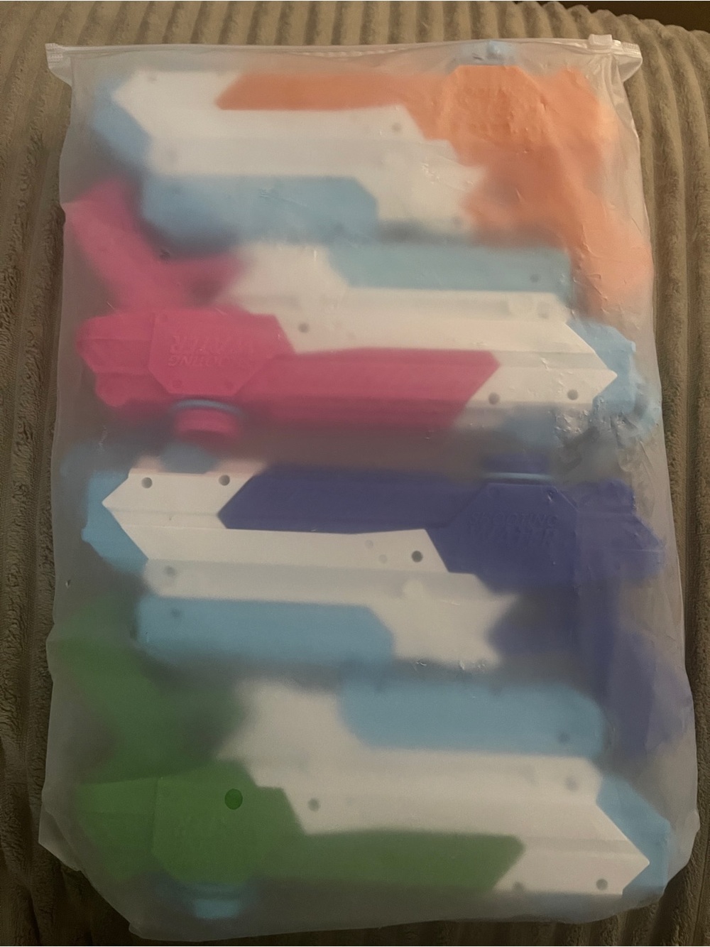 Water Guns for Kids Adults 4 Pack 400CC Long Range Squirt Toys - Picture 8 of 10